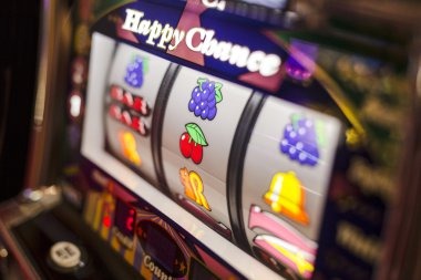 kelinci api live baccarat and Dragon Tiger tables on mobile screen